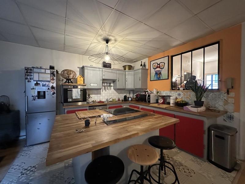 Appartement ancien - 123 m² - 6 pièces