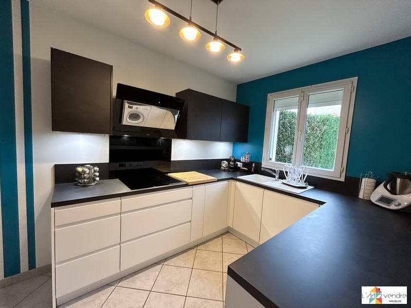 Maison contemporaine - 92 m² - 5 pièces