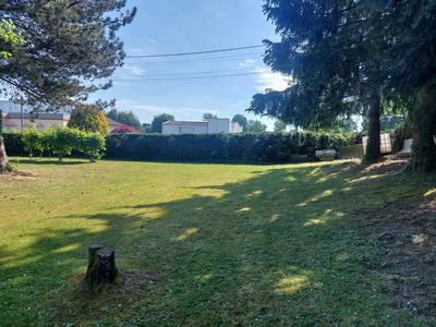 Terrain constructible - 649 m²