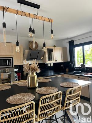 Maison - 130 m² - 5 pièces