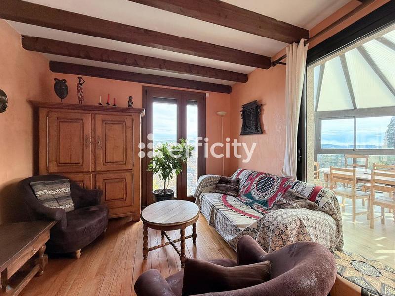 Pavillon - 111 m² - 5 pièces