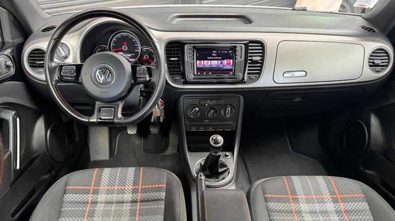 Volkswagen Coccinelle 1.2 Tsi 105 Club + Carplay