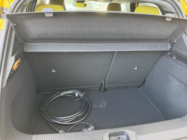 Renault R 5 E-Tech Électrique Renault Electrique 150 ch autonomie confort Iconic cinq