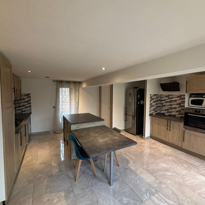 Maison - 142 m² - 4 pièces