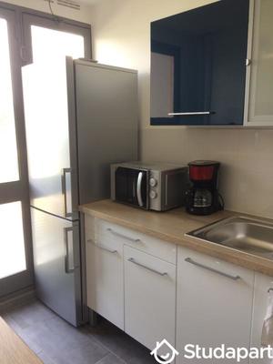 Chambre - 12 m² - 1 pièce