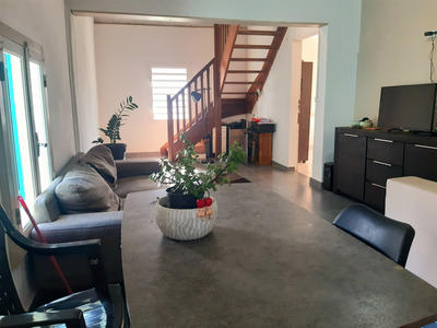 Villa - 96 m² - 5 pièces