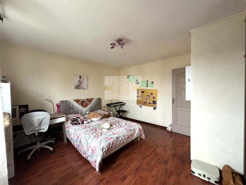 Maison traditionnelle - 135 m² - 6 pièces