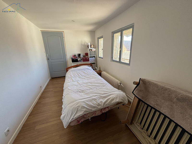 Maison - 175 m² - 8 pièces