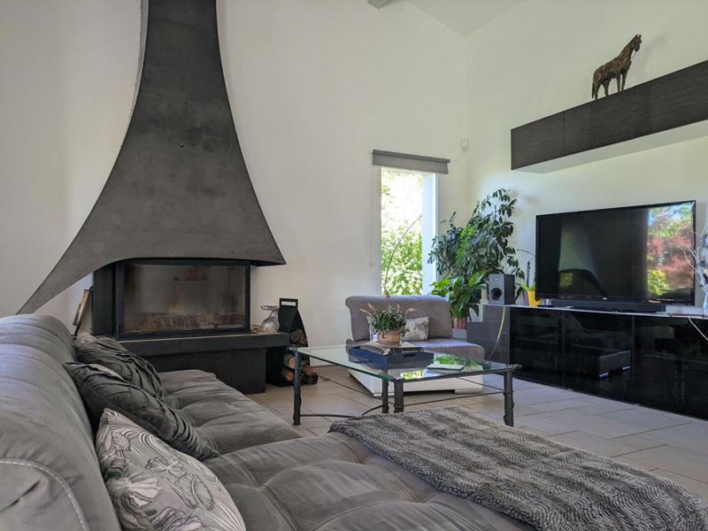 Maison - 198 m² - 7 pièces