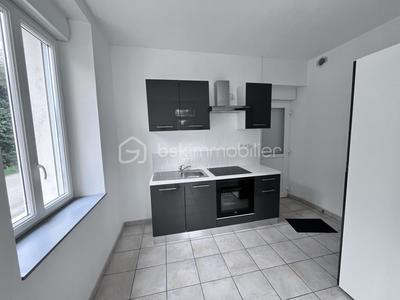 Maison - 122 m² - 6 pièces