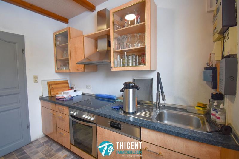 Local commercial - 244 m²