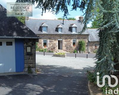 Maison - 218 m² - 10 pièces