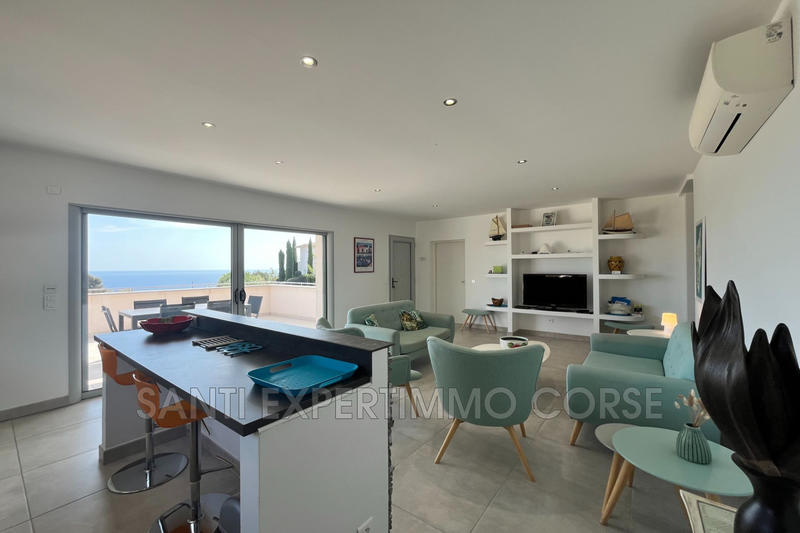 Maison contemporaine - 85 m² - 4 pièces