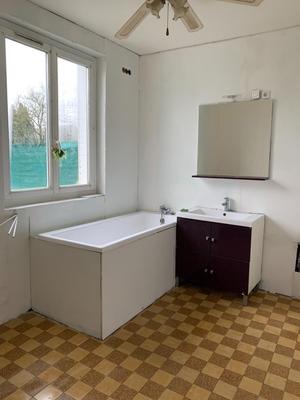 Maison - 120 m² - 4 pièces