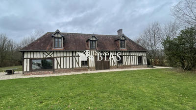 Maison ancienne - 260 m² - 11 pièces