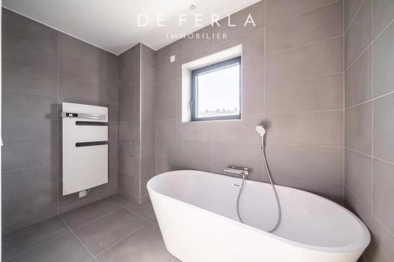 Duplex - 189 m² - 7 pièces