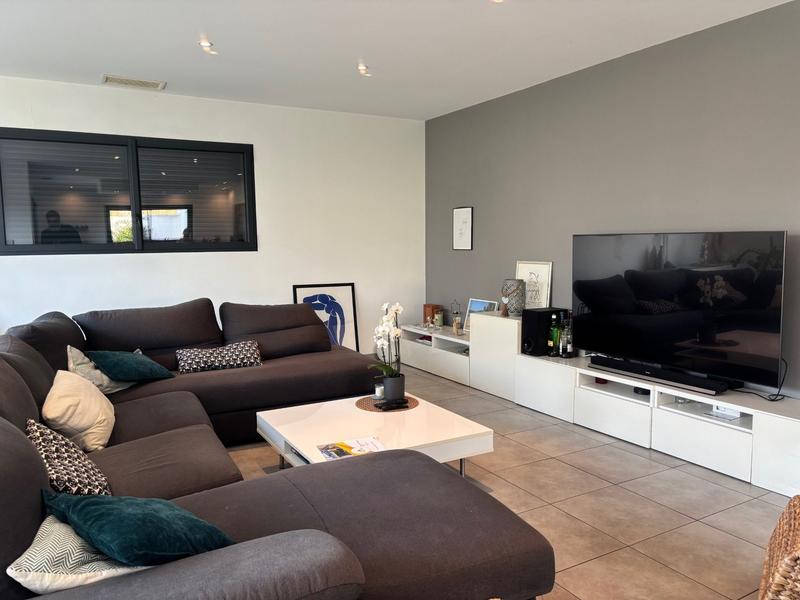 Villa - 150 m² - 4 pièces