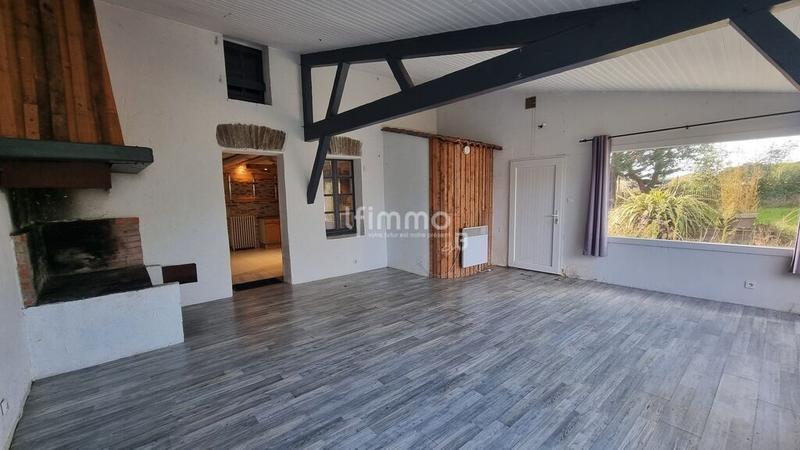 Maison - 170 m² - 8 pièces