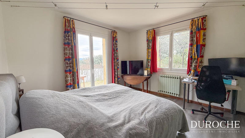 Maison - 166 m² - 5 pièces