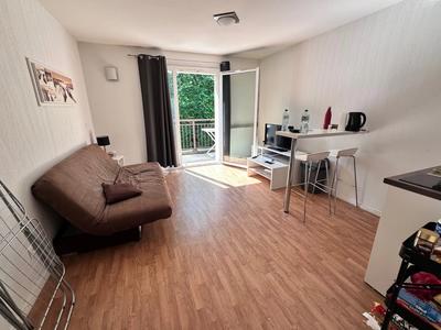 Studio - 24 m² - 1 pièce