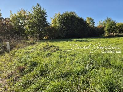 Terrain constructible - 553 m²