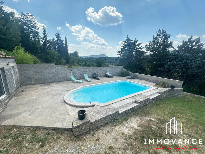 Maison - 163 m² - 6 pièces