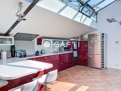 Maison - 192 m² - 6 pièces
