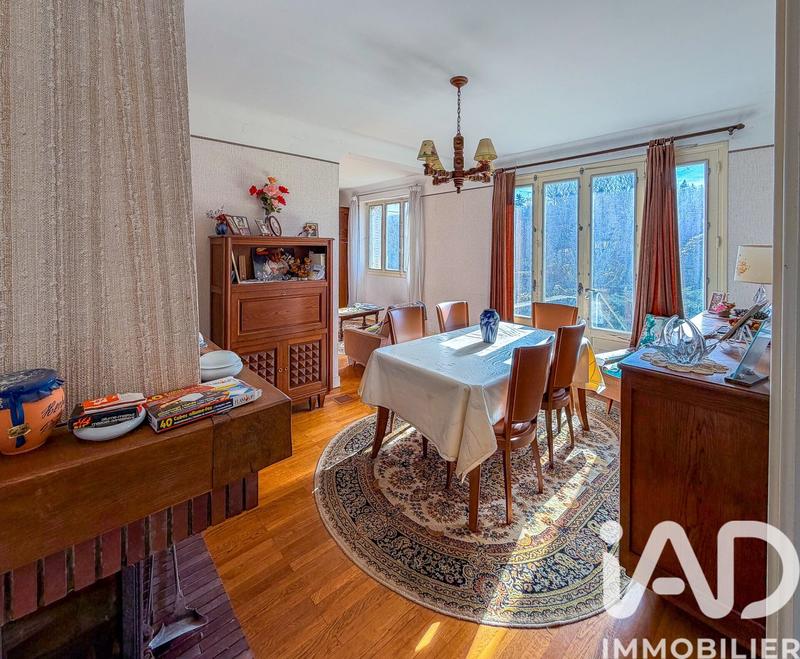 Maison - 106 m² - 4 pièces