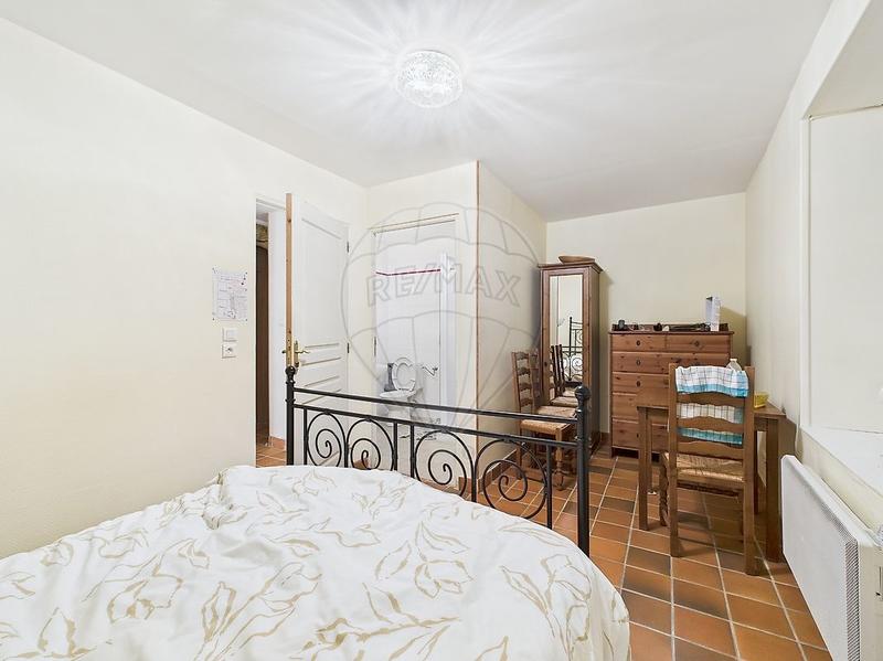 Maison - 295 m² - 6 pièces