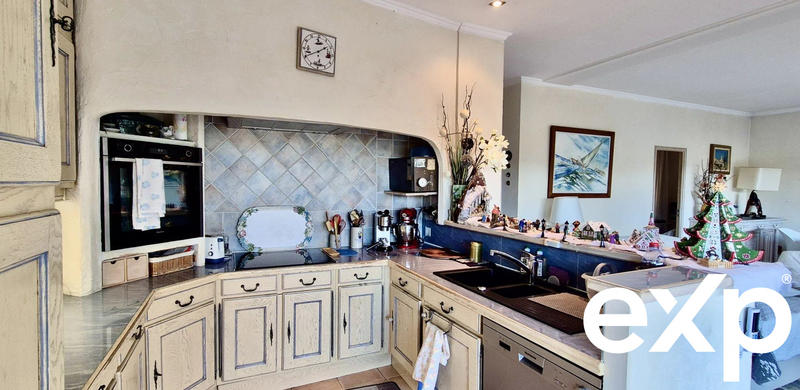 Appartement - 112 m² - 4 pièces