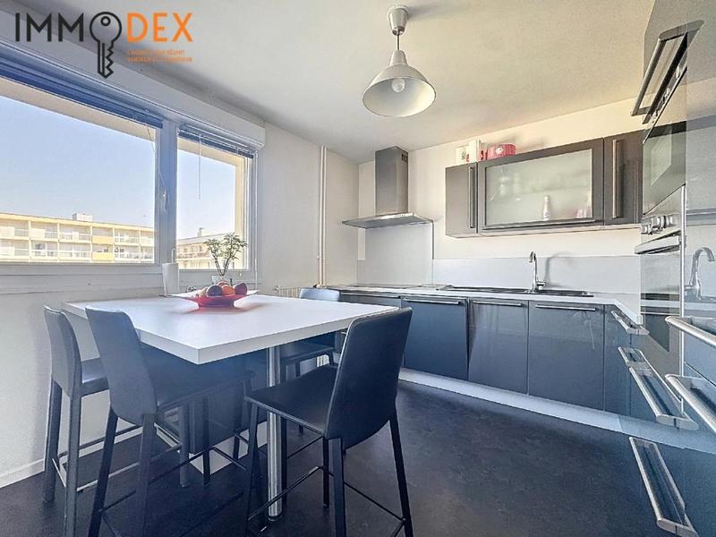 Appartement - 87 m² - 4 pièces