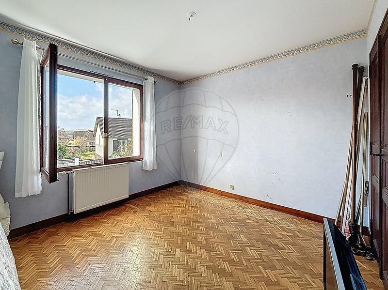 Maison - 135 m² - 7 pièces