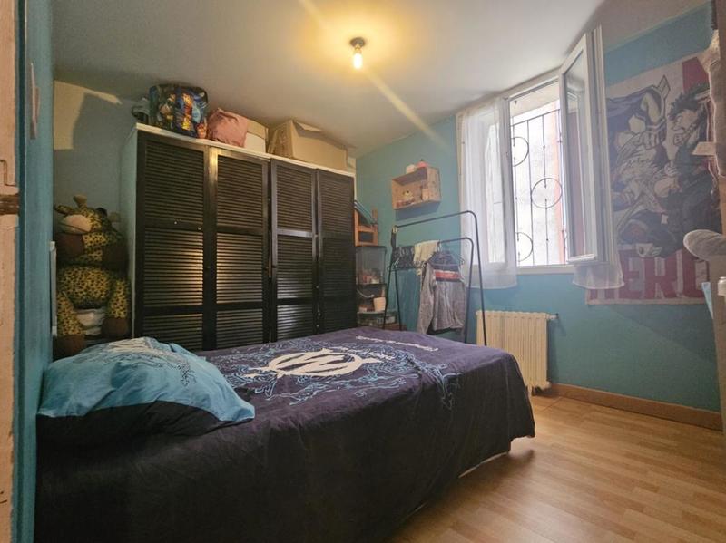 Immeuble - 160 m² - 8 pièces