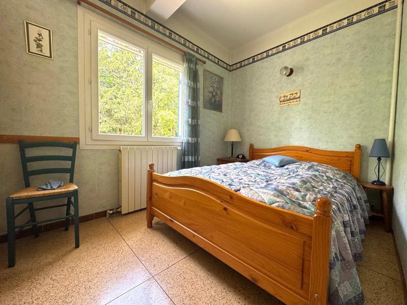 Maison - 237 m² - 9 pièces