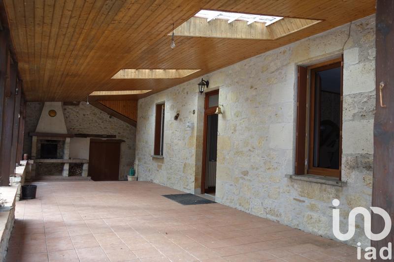 Maison - 220 m² - 6 pièces