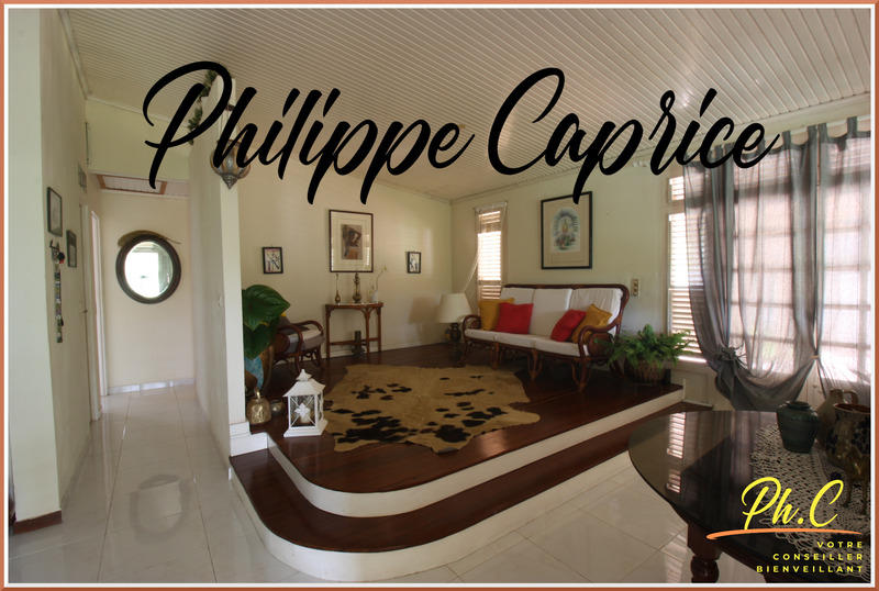 Maison - 443 m² - 16 pièces