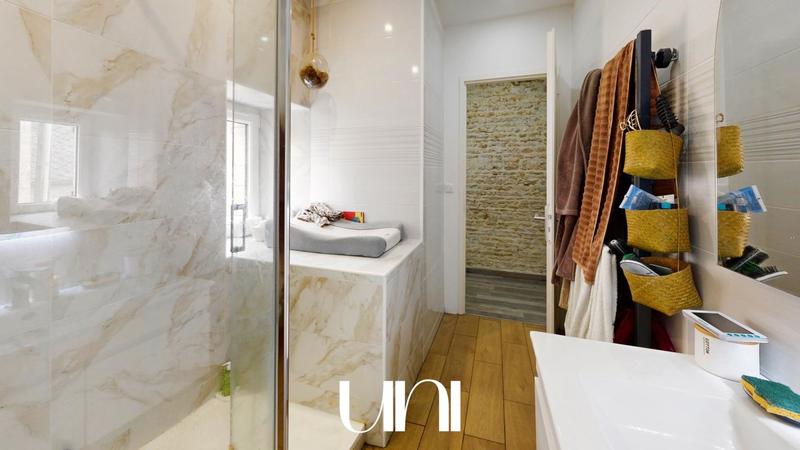 Maison - 135 m² - 6 pièces