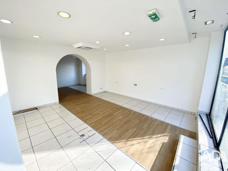 Local commercial - 45 m²