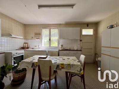 Maison - 107 m² - 6 pièces