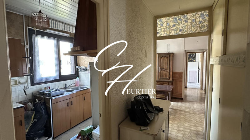 Appartement - 79 m² - 4 pièces