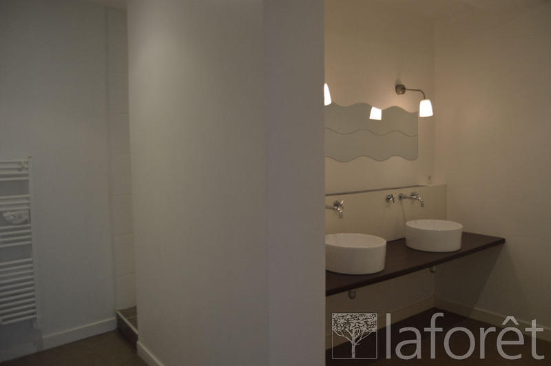 Appartement - 220 m² - 5 pièces