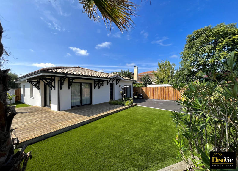 Maison - 105 m² - 5 pièces