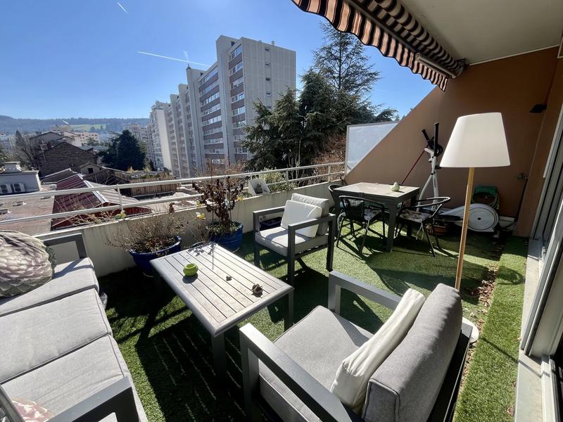 Appartement - 85 m² - 3 pièces