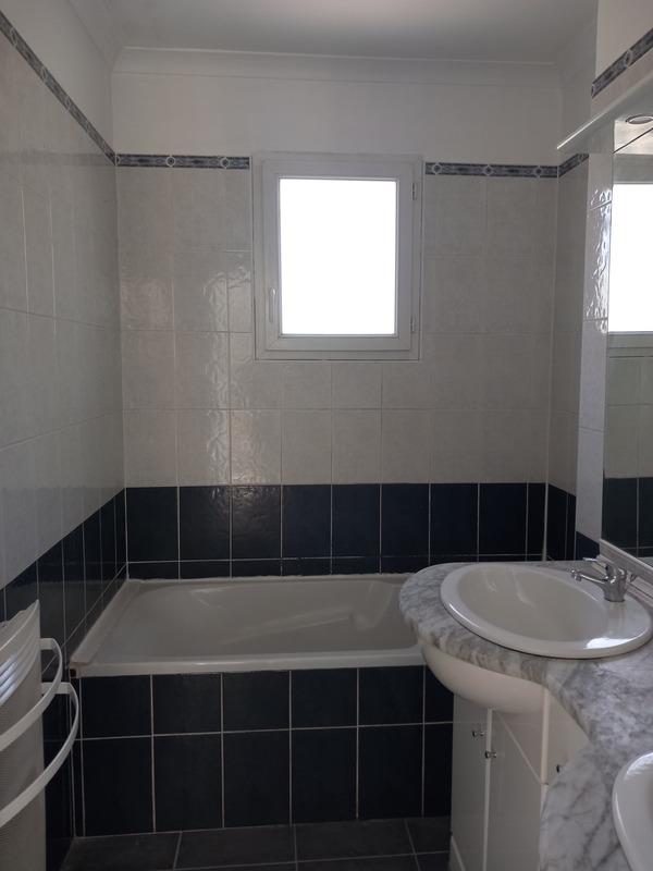 Villa - 85 m² - 4 pièces