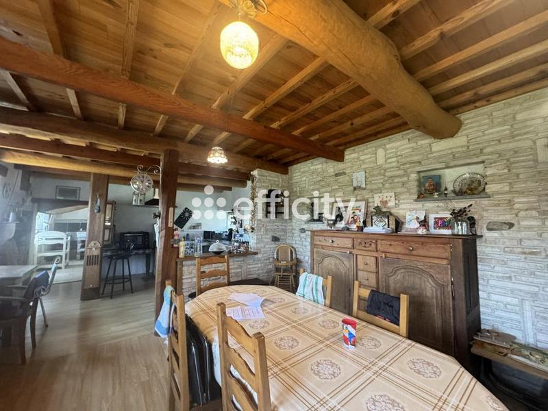 Maison - 148 m² - 8 pièces