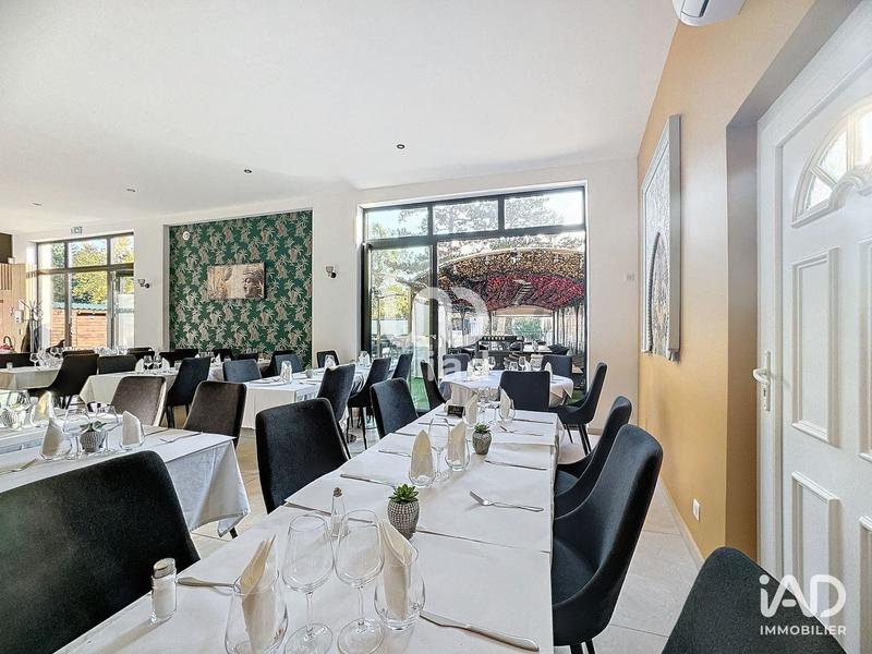 Local commercial - 114 m²