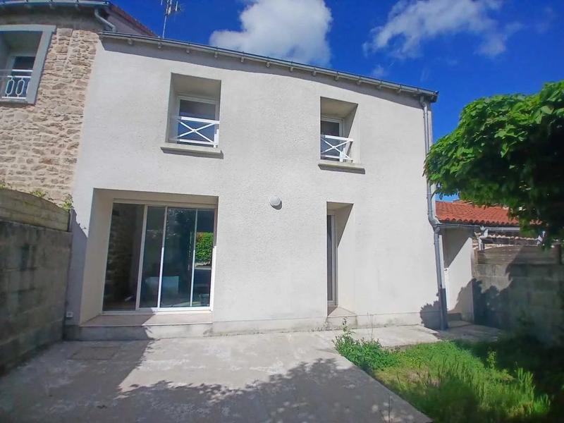 Maison - 65 m² - 4 pièces