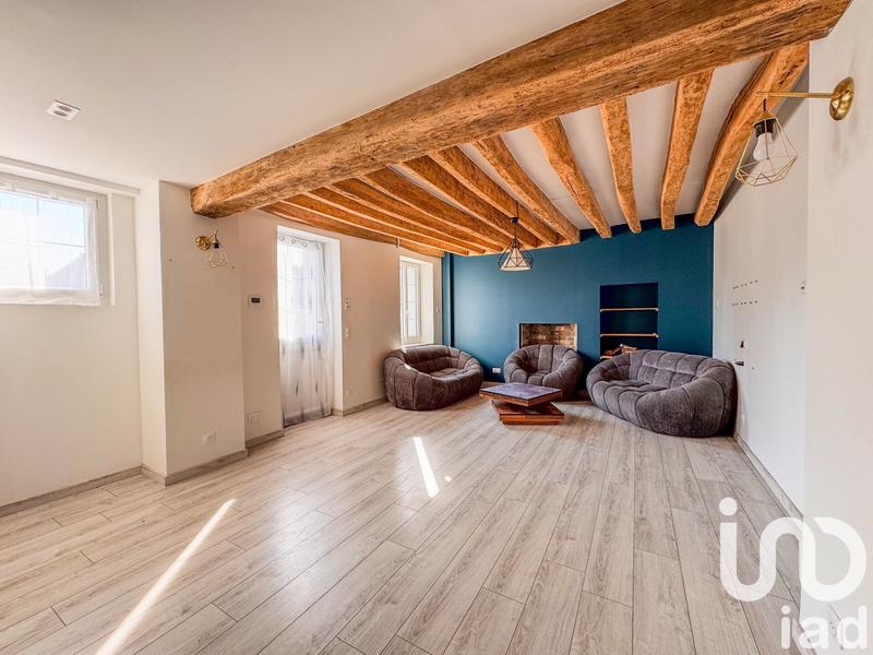 Maison - 250 m² - 7 pièces
