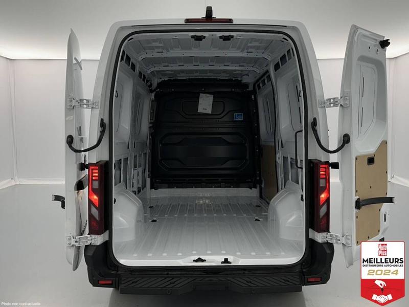 Nissan Interstar 3t5 L2h2 2.0 dCi 150ch n-Connecta