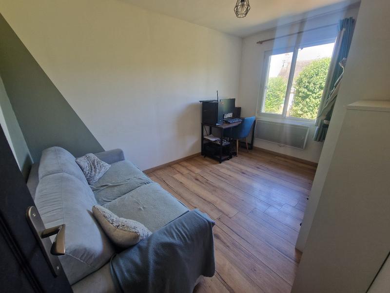 Maison - 104 m² - 6 pièces